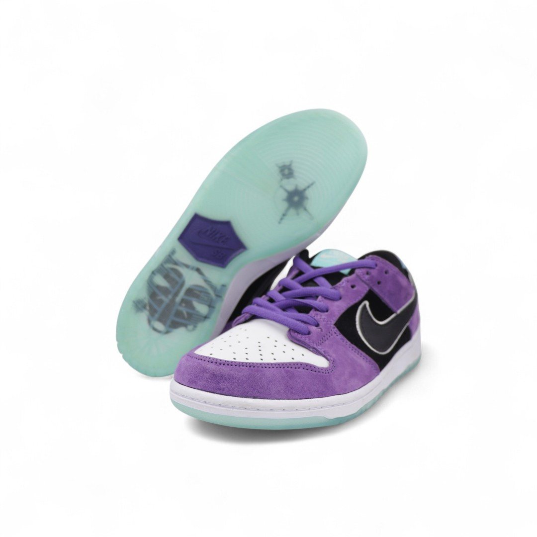 Nike SB Dunk Low "Purple Lobster"